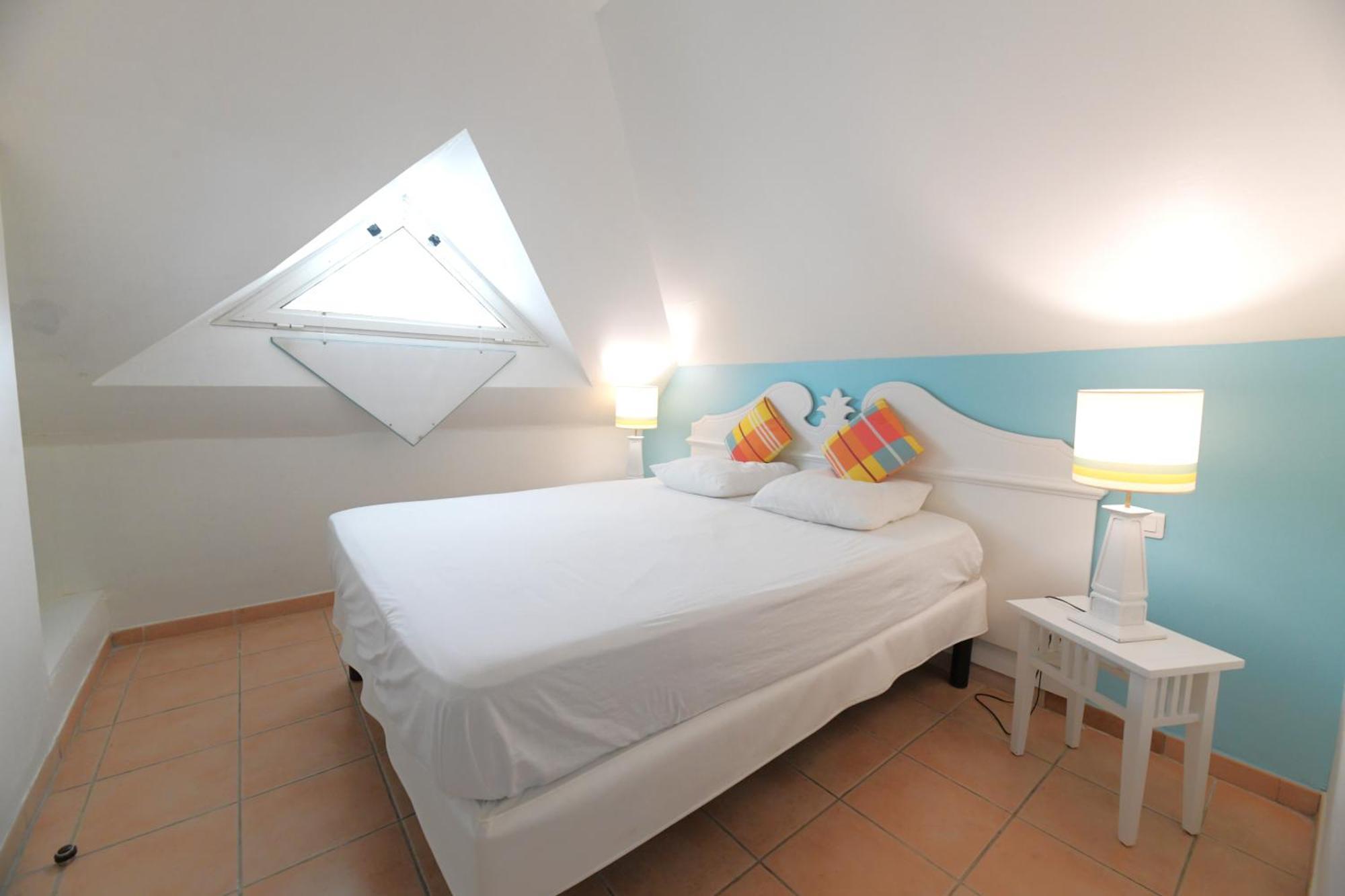 2 Pieces Premium Avec Terrasse Vue Mer Residence Pierre Et Vacances Сент-Люс Екстер'єр фото
