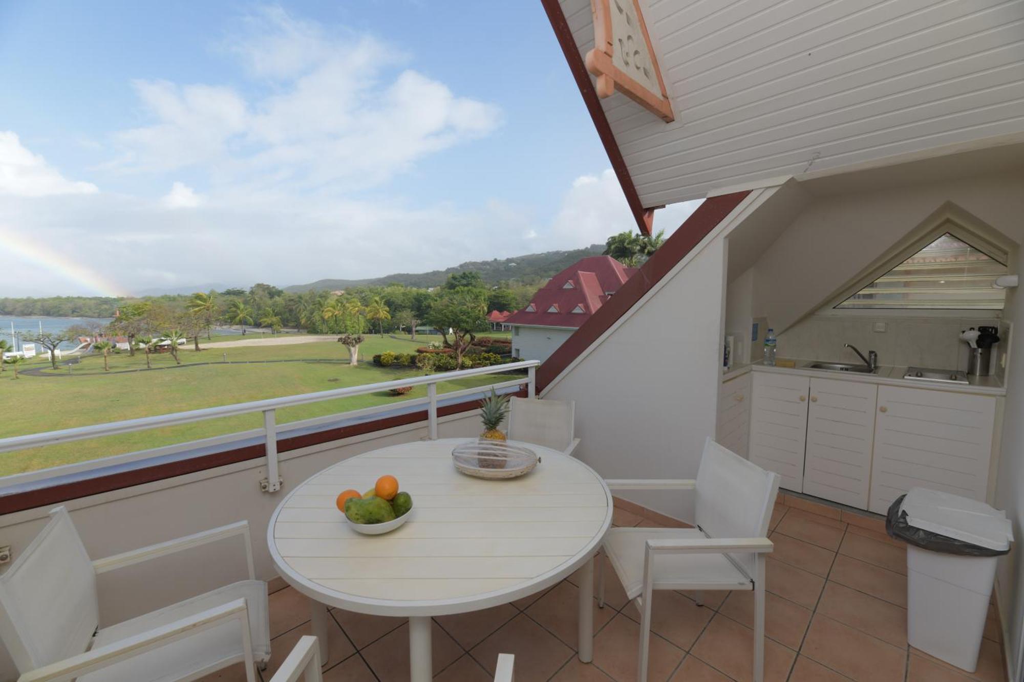 2 Pieces Premium Avec Terrasse Vue Mer Residence Pierre Et Vacances Сент-Люс Екстер'єр фото